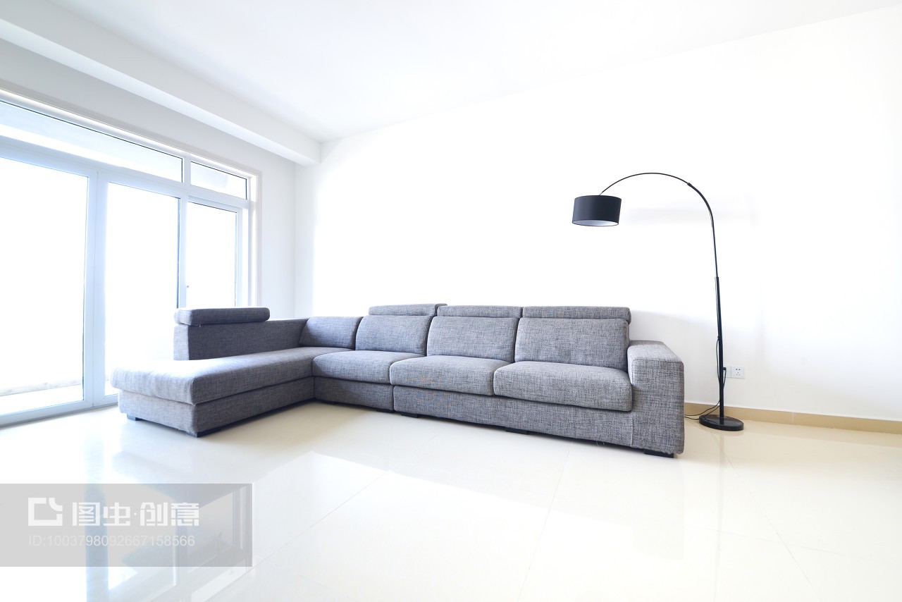 现代装修风格下的高端家居设计